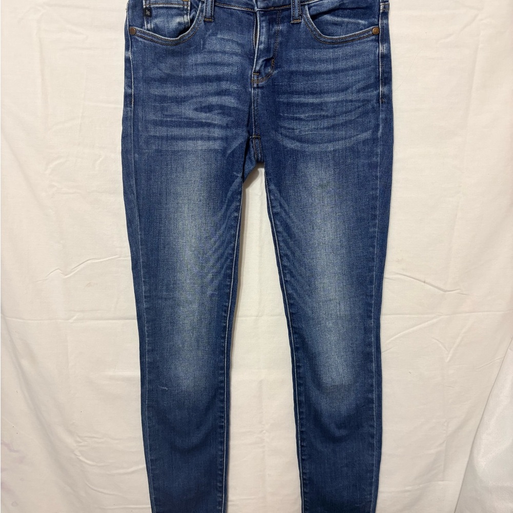 Judy Blue skinny jeans.